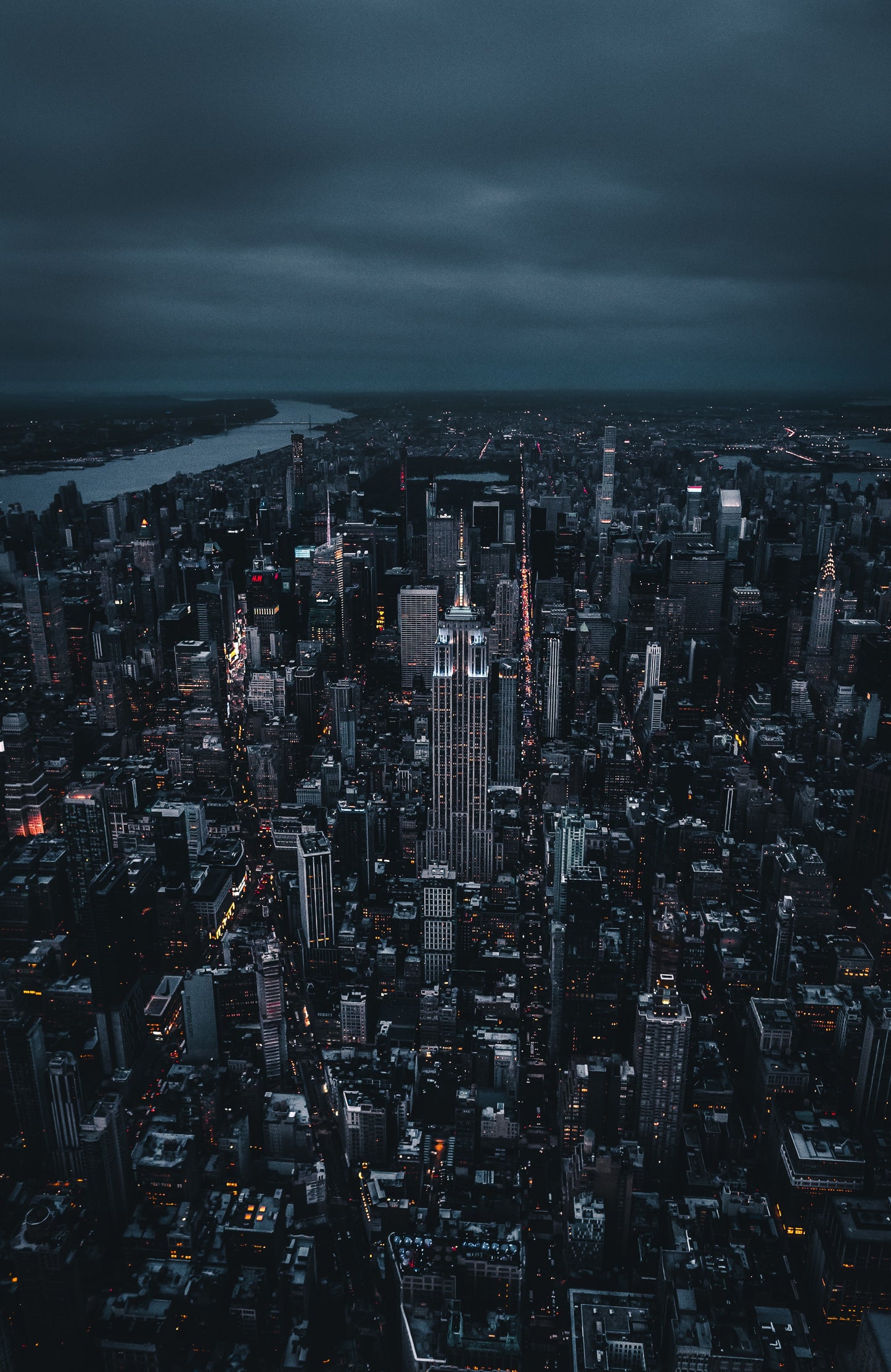 Cinematic Dark - LUTS (10)